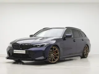 BMW 3 Serie Touring 330e xDrive M-Sport Pro | 20" | Panorama | Memory | Leder | M-Sportstoelen | Ver