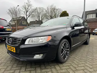 Volvo V70 2.0 D4 Momentum Apk 11/2/27,Deal ondh,bij 200k nieuwe motor