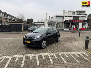 Toyota Aygo X 1.0 VVT-i S-CVT Play Automaat