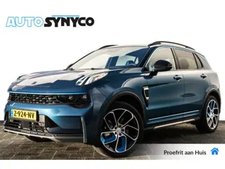 Lynk & Co 01 1.5 Plug-in Hybrid 262 Pk I Zwarte hemel I Panoramadak I 75 km Elektrisch I 360 Camera 