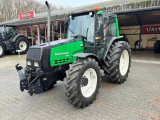 Valtra Valmet 6400 (bj 2000)