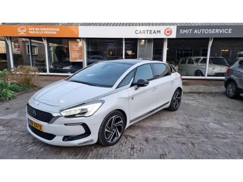 DS DS 5 1.6 THP Performance Line Met nieuwe afneembare trekhaak