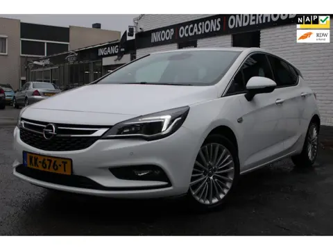 Opel Astra 1.4 Innovation | Airco | Carplay | Adaptive Cruisecontrol | Elec ramen | Parkeersensoren 