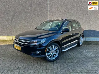 Volkswagen Tiguan 2.0 TSI Sport&Style 4Motion | AUTOMAAT | PANO | TREKHAAK | A.CAMERA | NAVI | LEDER