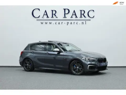 BMW 1-serie M140i Special Edition LED/SCHUIFDAK/LEER+S.VERWARMING/LMV/PDC/CRUISE/ECC/12 MND GARANTIE