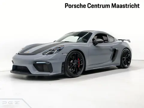 Porsche 718 Cayman GT4
