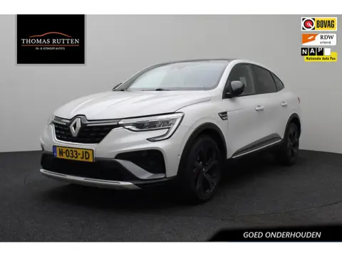 Renault Arkana 1.6 E-Tech Hybrid 145 R.S. Line 2021 | Navigatie | Cruise Control Adaptief | Verwarmd
