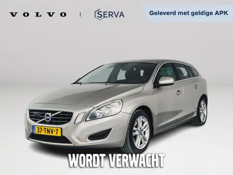 Volvo V60 T3 Momentum | Stoelverwarming | Cruise Control