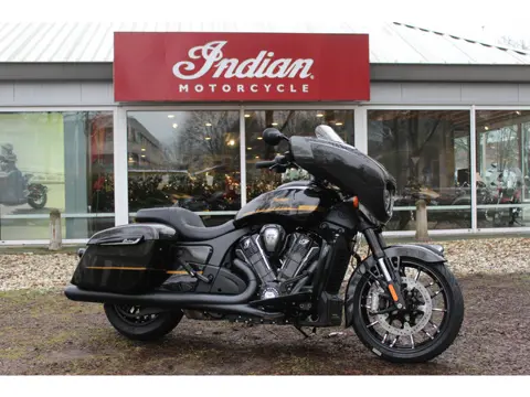 Indian Chieftain  Chieftain Powerplus Dark Horse Black Crystal
