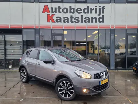 Nissan Qashqai 1.6 dCi 360 - Pano - Leer - Navi -
