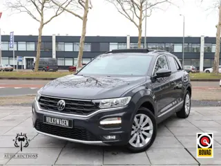 Volkswagen T-Roc Sport 2.0 TSI 4Motion 190PK | Panodak | Keyless | Camera | Elektrische kofferklep |