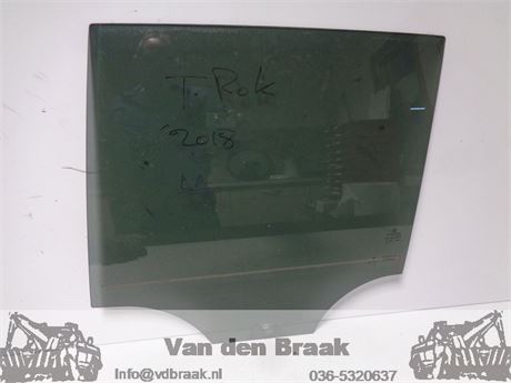 Volkswagen T-Roc 2017-2025 Portierraam linksachter