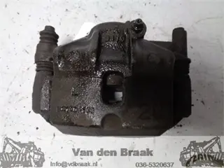 Hyundai i10 1.2 16V 2008-2013 Remklauw links voor