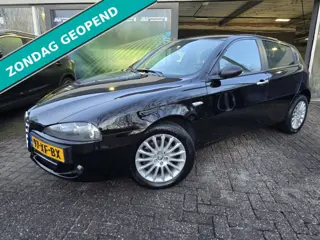 Alfa Romeo 147 2.0 T.Spark Business | 12MND GARANTIE | AIRCO | ELEC RAMEN | CRUISE | LMV|