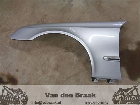 Mercedes-Benz E-Klasse W211 2003-2009 Scherm links