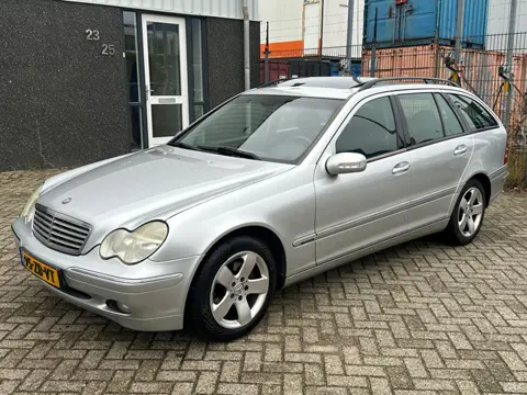 Mercedes-Benz C-klasse Combi 200 CDI Elegance 2004 Automaat