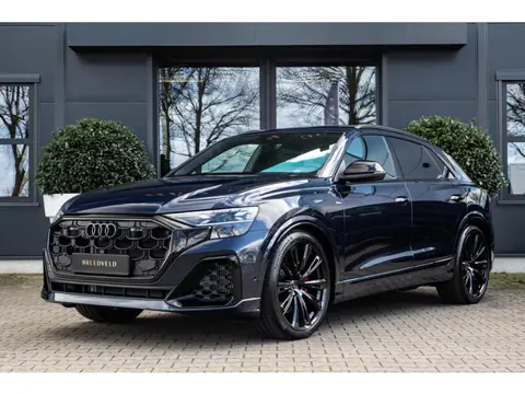 Audi Q8 60 TFSI e Competition 490pk, Carbon, Full-options 2025
