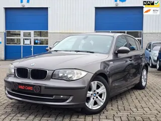 BMW 1-serie 118i Business Line AUTOMAAT/NAP/AIRCO/CR CONTROL