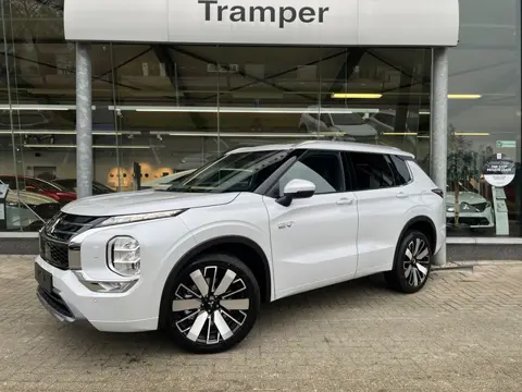Mitsubishi Outlander 2.4 PHEV Instyle|Nieuwe auto