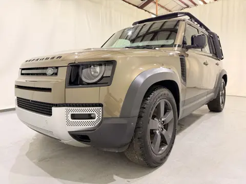 Land Rover Defender 110 3.0 D250 MHEV Aut8 Pano (bj 2022)