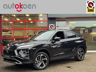Mitsubishi Eclipse Cross 2.4 PHEV Intense+ *HEAD UP/NAVI/CAMERA*