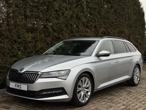 Skoda Superb Combi 1.5 TSI ACT Business Edition+ CarPlay Trekhaak