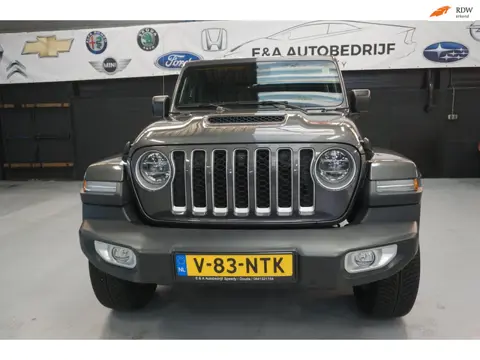 Jeep GLADIATOR 3.0 V6 GRIJS KENTEKEN CABRIO /CAMERA / NAVI