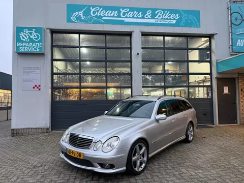 Mercedes-Benz E-Klasse Combi 320 Avantgarde (bj 2004)