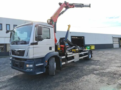 MAN TGM 18.290 Container JIMECA + Crane Palfinger PK16001