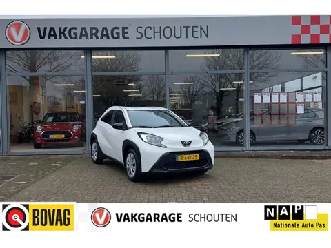 Toyota Aygo X 1.0 VVT-i MT Play | Apple Carplay | Cruise Control