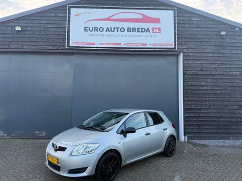 Toyota Auris 1.6 Comfort
