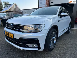 Volkswagen TIGUAN 1.4 TSI ACT Highline R-Line-AUTOMAAT-PANORAMADAK-NAVI-CRUISE-CLIMA