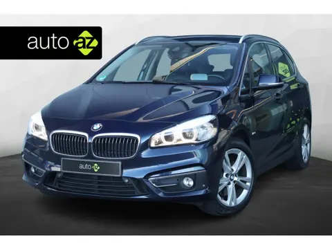 BMW 2-serie Active Tourer 220i High Executive / Stoelverwarming / Headup