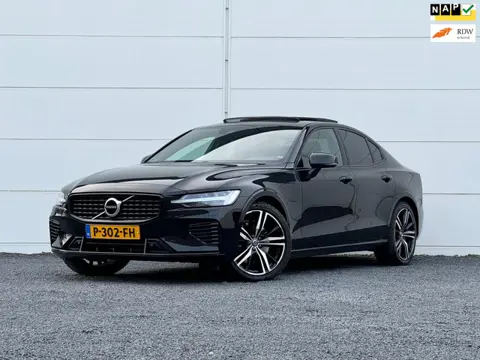 Volvo S60 2.0 Recharge T6 AWD R-Design Org NL Pano Camera Keyless entry Mem Seats Stoelventilatie Pi