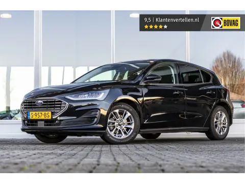 Ford Focus 1.0 EcoBoost Hybrid Titanium | NL Auto | Parkeersens. | Carplay