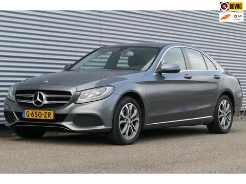 Mercedes-Benz C-klasse 200 Premium Plus Navigatie Leder Cruise