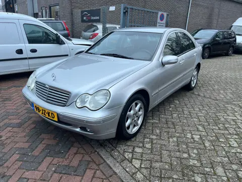 Mercedes-Benz C-klasse 240 Elegance! AUTOMAAT!