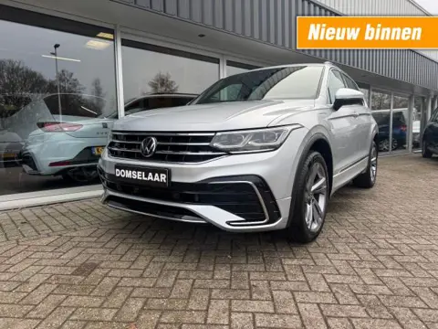 VOLKSWAGEN TIGUAN 1.4 TSI eHybrid R-Line Business+
