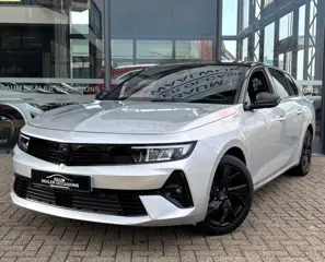 OPEL ASTRA 1.2 GS AUTOMAAT 130PK NAVI PDC-CAMERA WINTERPACK.