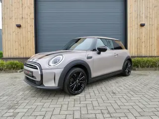 Mini 1.5 Cooper Classic automaat *Carplay *Cruise *Unieke kleur