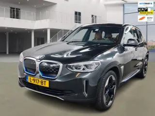 BMW IX3 High Executive 80 kWh / AUTO RIJD PRIMA.