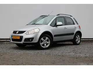 Suzuki SX4 1.6 Exclusive Trekhaak, Keyless, Climate control en Stoelverwarming