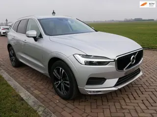 Volvo XC60 2.0 B4 MomentumPro CLIMA NAVI ** 17599 NETTO **