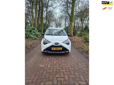 Toyota Aygo 1.0 VVT-i x-fun
