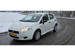 Fiat Grande Punto 1.3 M-Jet Actual | 5drs | airco | lange apk keuring | rijdt top !
