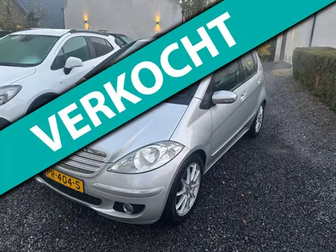 Mercedes-Benz A-klasse 200 Avantgarde AUTOMAAT PANORAMADAK