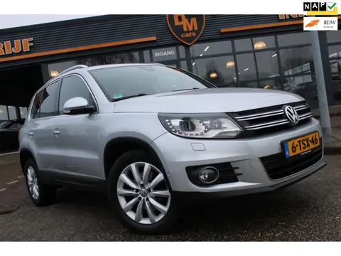 Volkswagen Tiguan 2.0 TSI Sport&Style | 4 Motion | DSG | Pano | Camera |