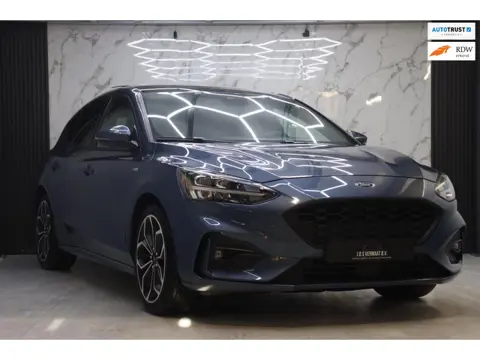 Ford Focus 1.5 EcoBoost ST Line Business Pano B&O HUD