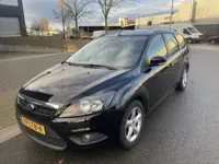 Ford FOCUS Wagon 1.6 Comfort (bj 2010)
