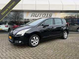 Peugeot 5008 1.6 VTi ST 5p.